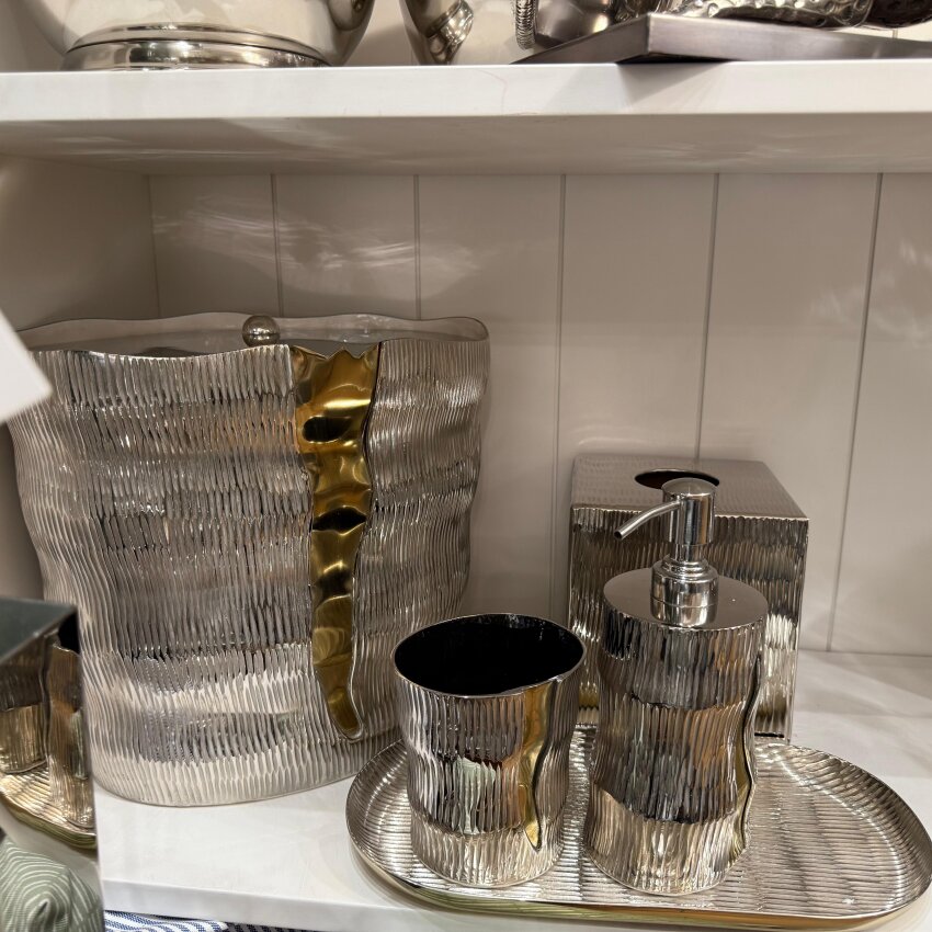 5 Parça Silver Gold Detaylı Banyo Seti - 5